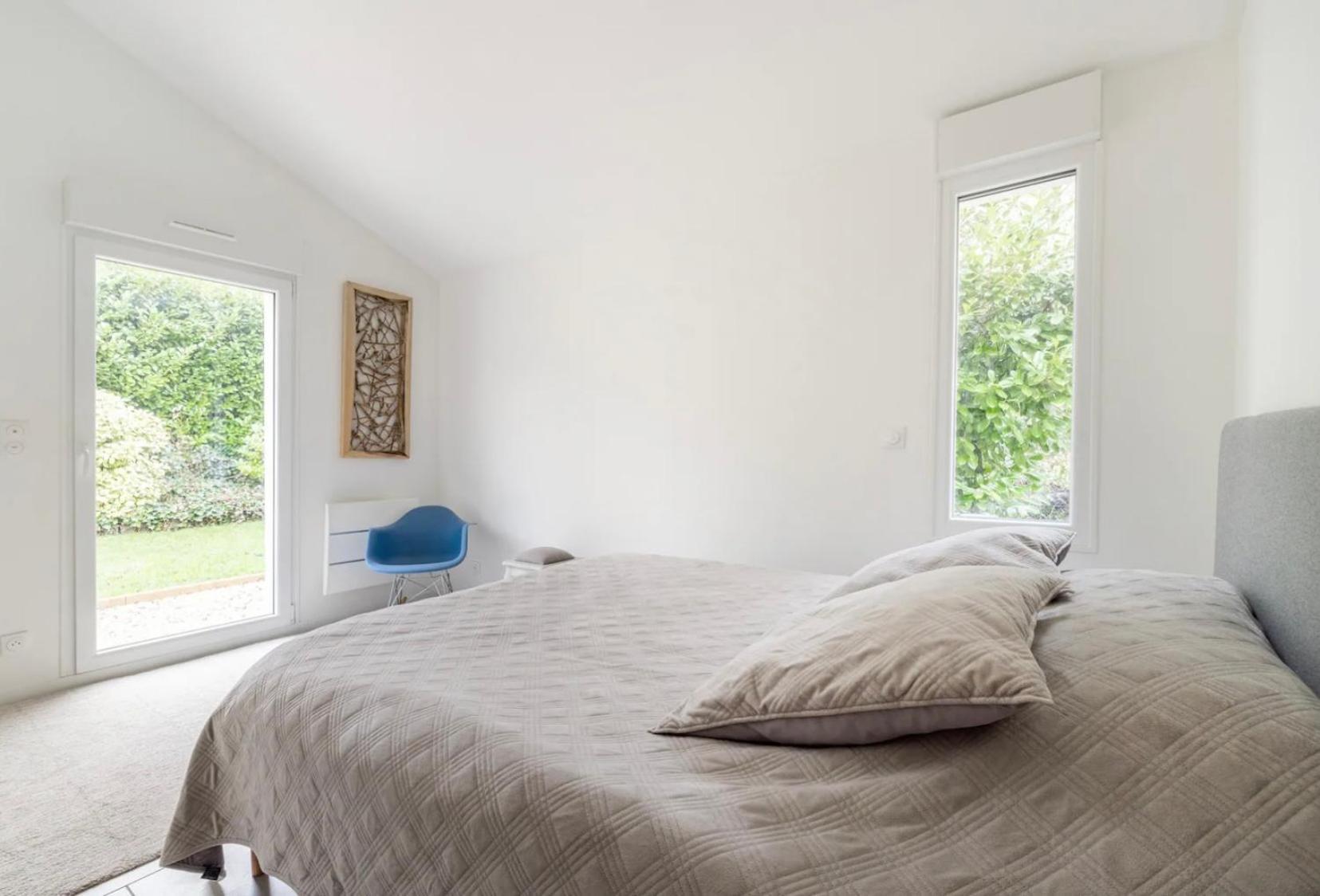 Villa Entouree De Verdure Avec Parking Prive Halluin ภายนอก รูปภาพ